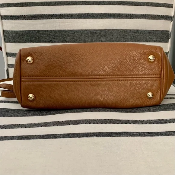 Michael Kors Camel Brown Soft Leather Satchel Crossbody Bag - Picture 4 of 8